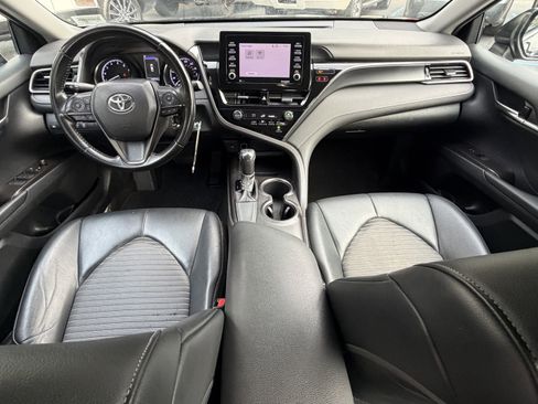 Used 2021 Toyota Camry SE FWD image 35