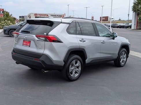 Used 2024 Toyota RAV4 XLE FWD image 8