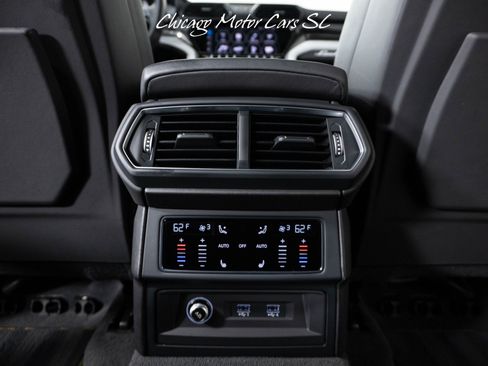 Used 2021 Lamborghini Urus AWD/4WD image 60