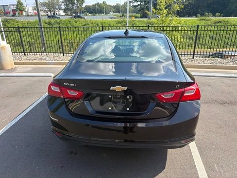 Used 2024 Chevrolet Malibu LT FWD image 5