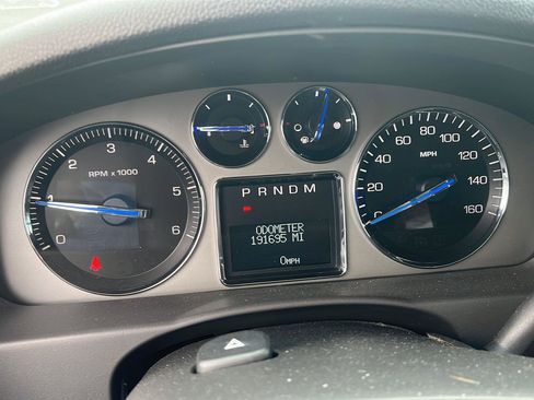 Used 2007 Cadillac Escalade AWD w/ Information Package image 10