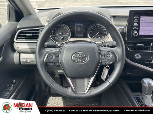 Used 2024 Toyota Camry SE FWD image 13