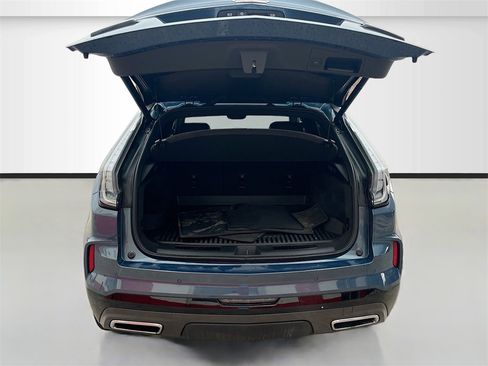 Used 2024 Cadillac XT4 Sport image 28