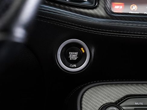 Used 2020 Dodge Challenger R/T Scat Pack RWD image 17