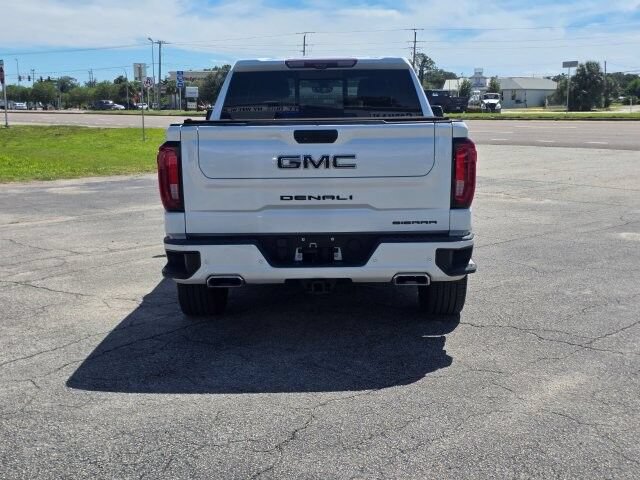 Used 2021 GMC Sierra 1500 Denali w/ Denali Ultimate Package AWD/4WD image 4