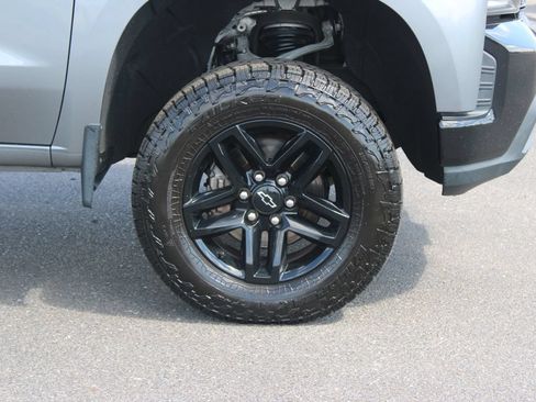 Used 2021 Chevrolet Silverado 1500 LT Trail Boss w/ Convenience Package II AWD/4WD image 12
