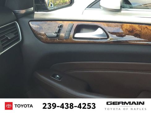 Used 2015 Mercedes-Benz ML 350 4MATIC image 27
