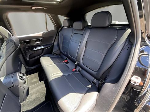 Used 2026 Mercedes-Benz GLC 300 4MATIC image 24