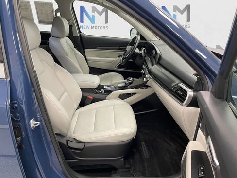 Used 2024 Kia Telluride S w/ S Sunroof Package image 13