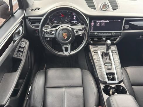 Used 2019 Porsche Macan AWD/4WD image 14