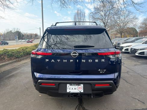 Certified 2022 Nissan Pathfinder SV w/ SV Premium Package image 6