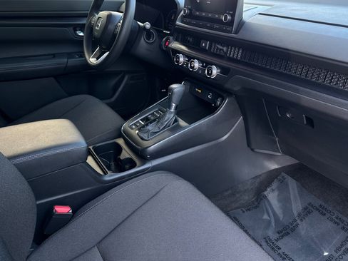 Used 2024 Honda CR-V LX image 33