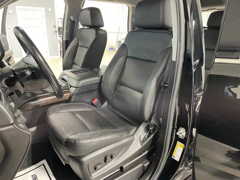Used 2019 Chevrolet Tahoe LT image 10