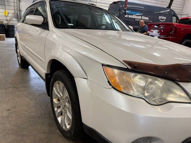 Used 2009 Subaru Outback 2.5i Limited AWD/4WD image 3