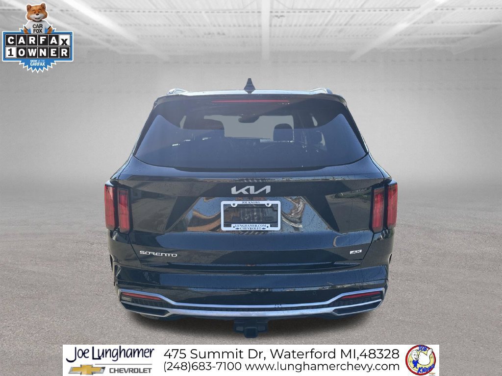 Used 2023 Kia Sorento SX AWD/4WD image 4