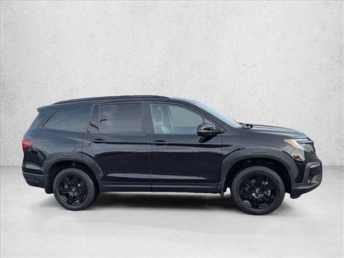 Used 2022 Honda Pilot TrailSport image 4