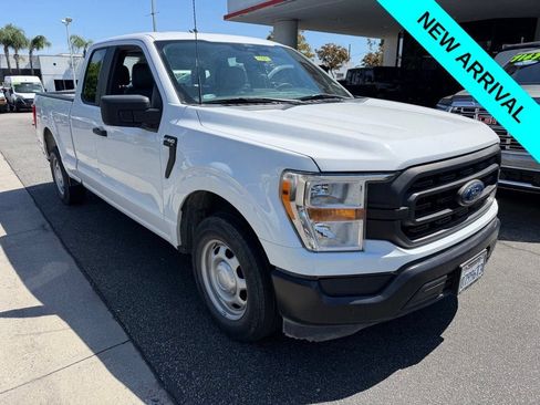 Used 2022 Ford F150 XL RWD image 2