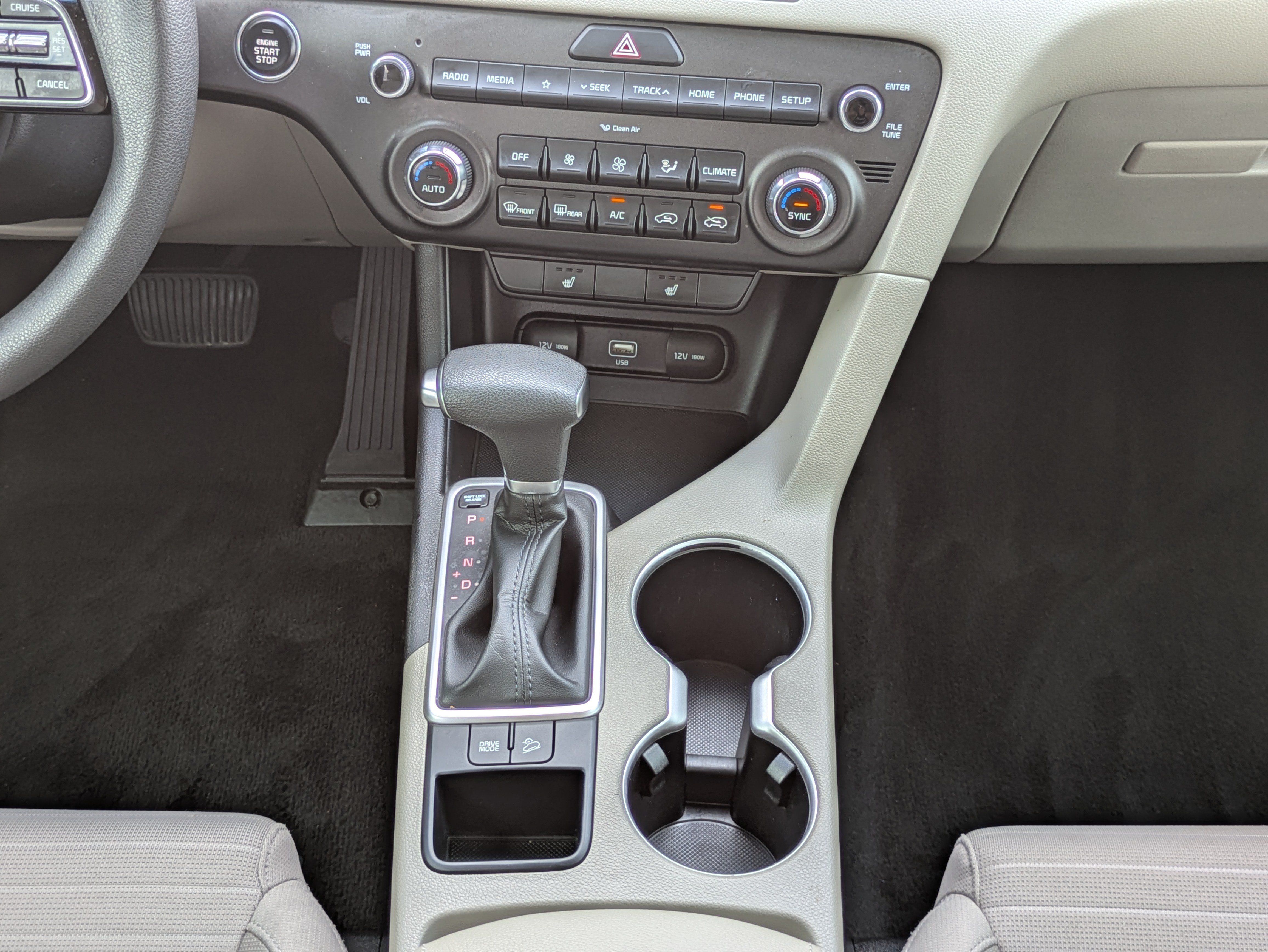 Used 2022 Kia Sportage LX w/ LX FWD Value Edition Package image 19