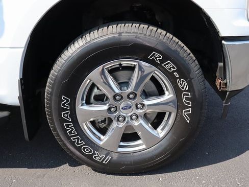 Used 2018 Ford F150 XLT w/ Equipment Group 302A Luxury image 13