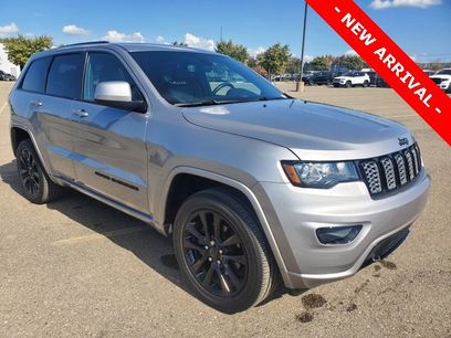 Used 2019 Jeep Grand Cherokee Altitude