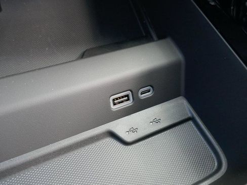 New 2026 Chevrolet Tahoe High Country w/ Sun And Tow Package image 26