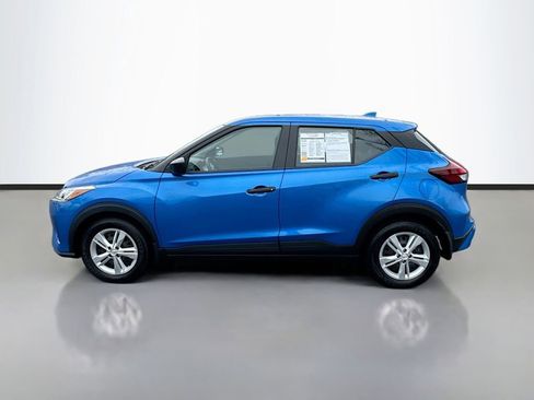 Used 2024 Nissan Kicks S image 4