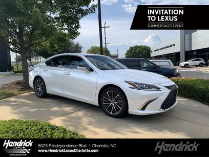 Used 2025 Lexus ES 300h w/ Premium Package