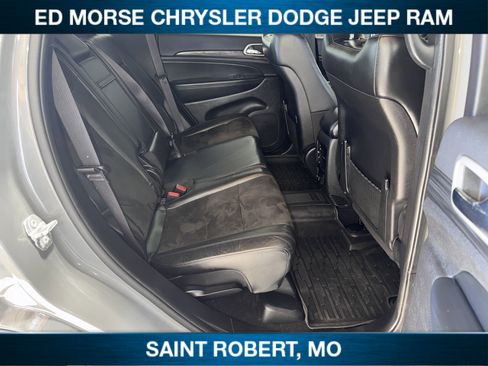 Certified 2021 Jeep Grand Cherokee Laredo X AWD/4WD image 31