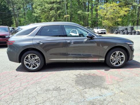 Used 2025 Genesis GV70 2.5T image 32