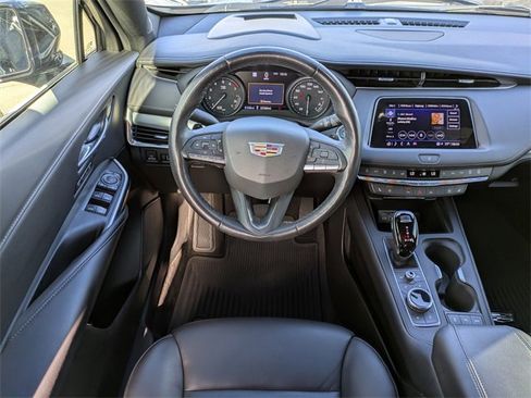 Used 2023 Cadillac XT4 Premium Luxury w/ Technology Package image 19