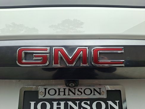 Used 2022 GMC Yukon AT4 image 24