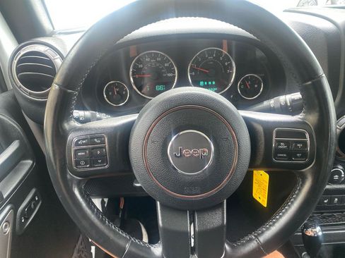 Used 2018 Jeep Wrangler Unlimited Sport S AWD/4WD image 10