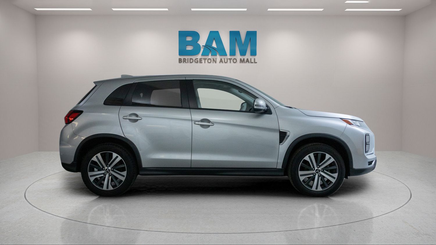 Used 2024 Mitsubishi Outlander Sport SE AWD/4WD image 8