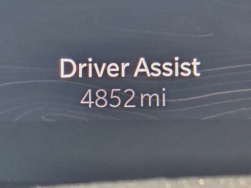 Certified 2025 Jeep Grand Cherokee L Altitude image 7