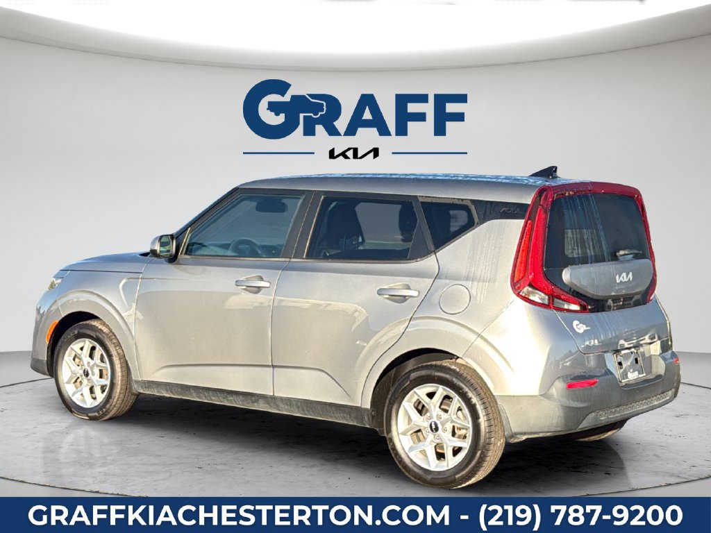 Used 2022 Kia Soul LX w/ Technology Package FWD image 7