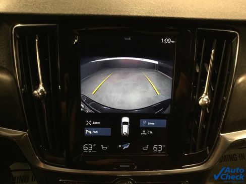 Used 2020 Volvo V90 T6 Cross Country image 50