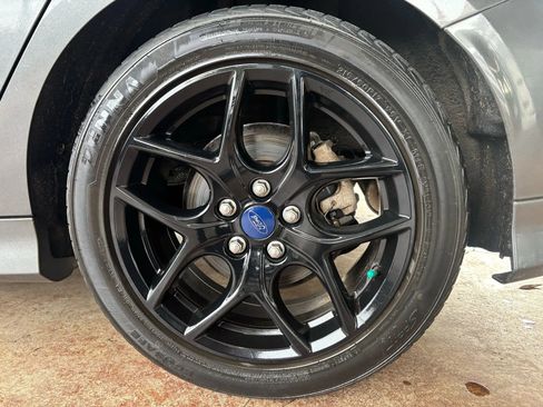 Used 2016 Ford Focus SE w/ SE Sport Package image 19