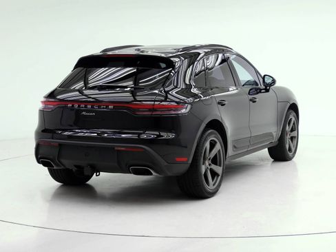 Used 2026 Porsche Macan AWD/4WD image 7