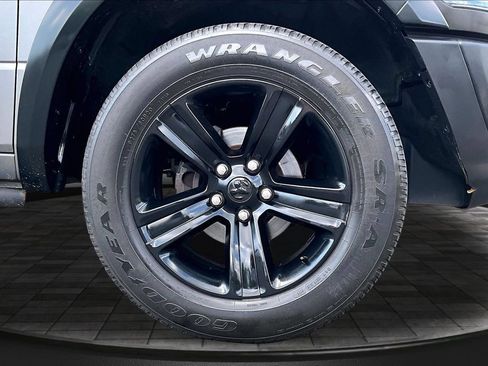 Used 2021 RAM 1500 Warlock AWD/4WD image 27