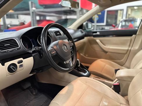 Used 2012 Volkswagen Jetta TDI image 45