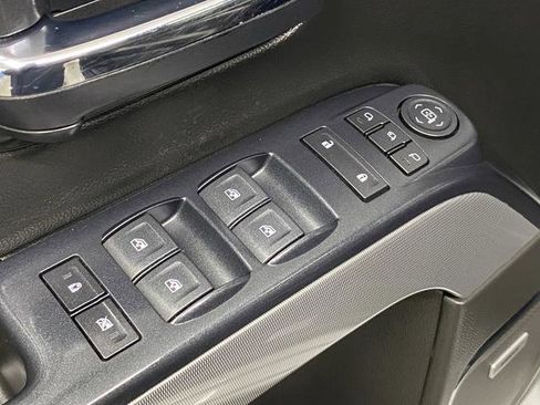 Used 2017 Chevrolet Silverado 1500 LTZ Z71 w/ Redline Edition image 34