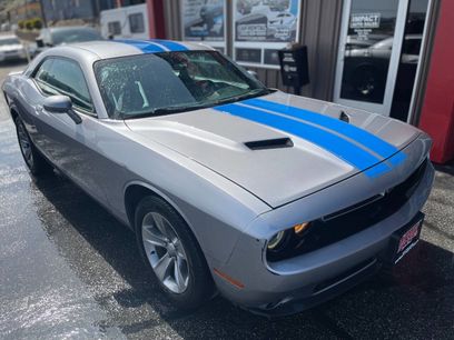Used 2015 Dodge Challenger SXT