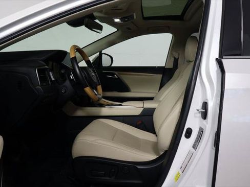 Certified 2022 Lexus RX 350L FWD w/ Premium Package image 10