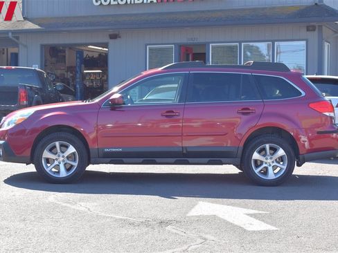 Used 2014 Subaru Outback 3.6R Limited image 9