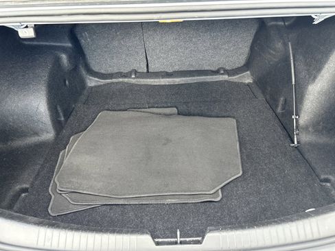 Used 2024 Chevrolet Malibu LT image 9