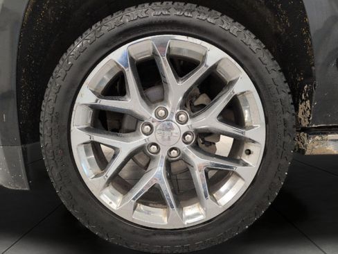 Used 2019 GMC Yukon Denali w/ Denali Ultimate Package AWD/4WD image 3