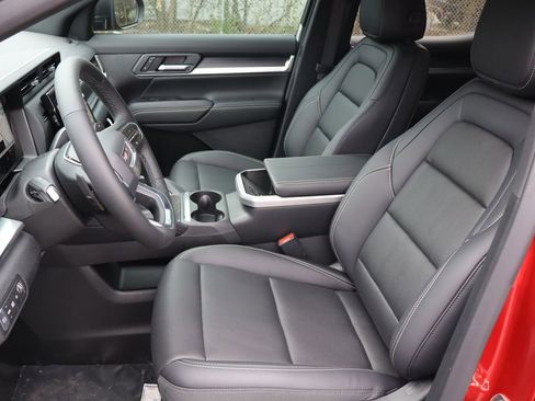 New 2026 GMC Terrain Elevation w/ Elevation Premium Package image 10