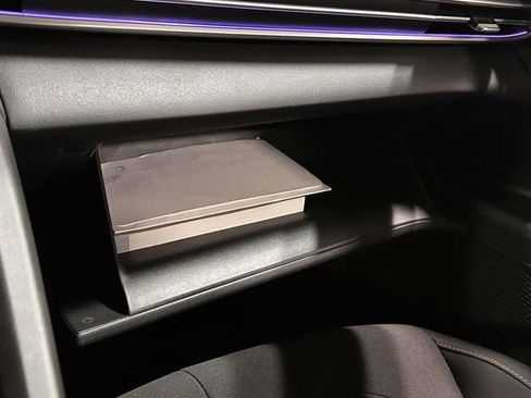 Used 2024 Hyundai Elantra SEL image 36