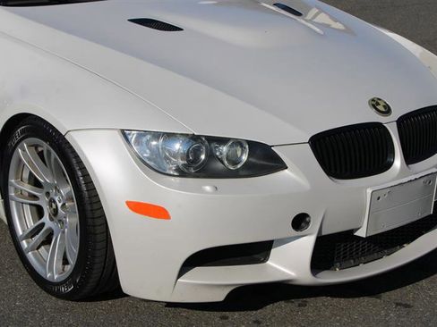 Used 2011 BMW M3 Coupe image 11
