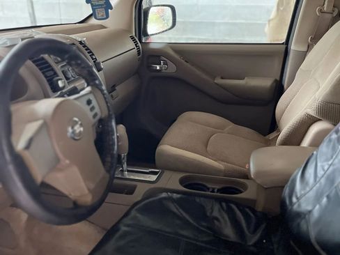 Used 2006 Nissan Frontier SE w/ (P01) Power Pkg image 3